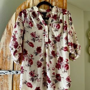 Justify floral top